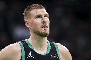 米乐M6官网-波津：太阳的投射能力很强 我们的策略是封锁他们的三分线